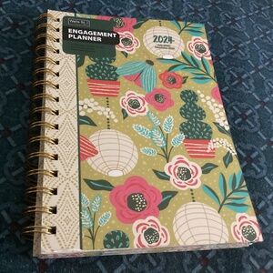 Flora Engagement Planner July 2023-December 2024